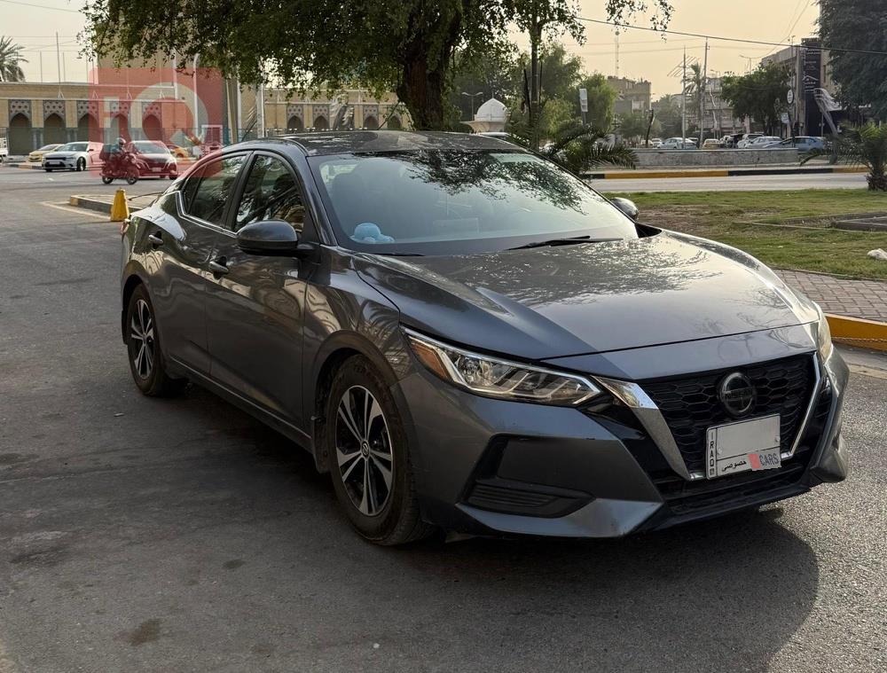 نیسان سێنترا